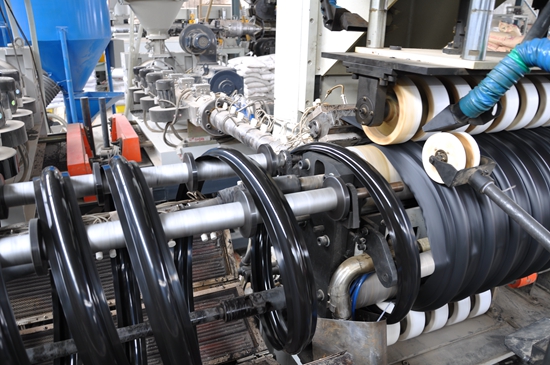 鋼帶增強聚乙烯（PE）螺旋波紋管 設備 (3)